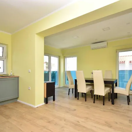 Villa Blue Chill Brodarica