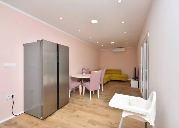 Blue Chill Villa Brodarica (Sibenik-Knin)