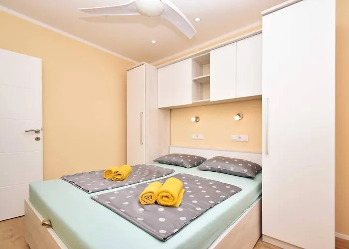 Blue Chill Villa Brodarica (Sibenik-Knin)